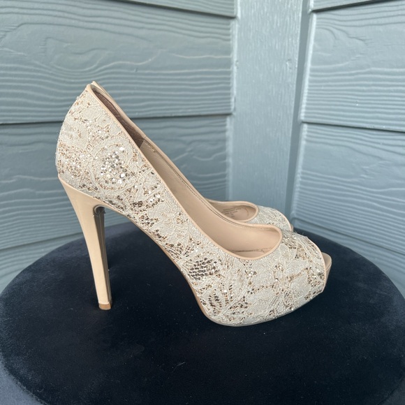 GUESS women’s lace heels - Picture 1 of 8